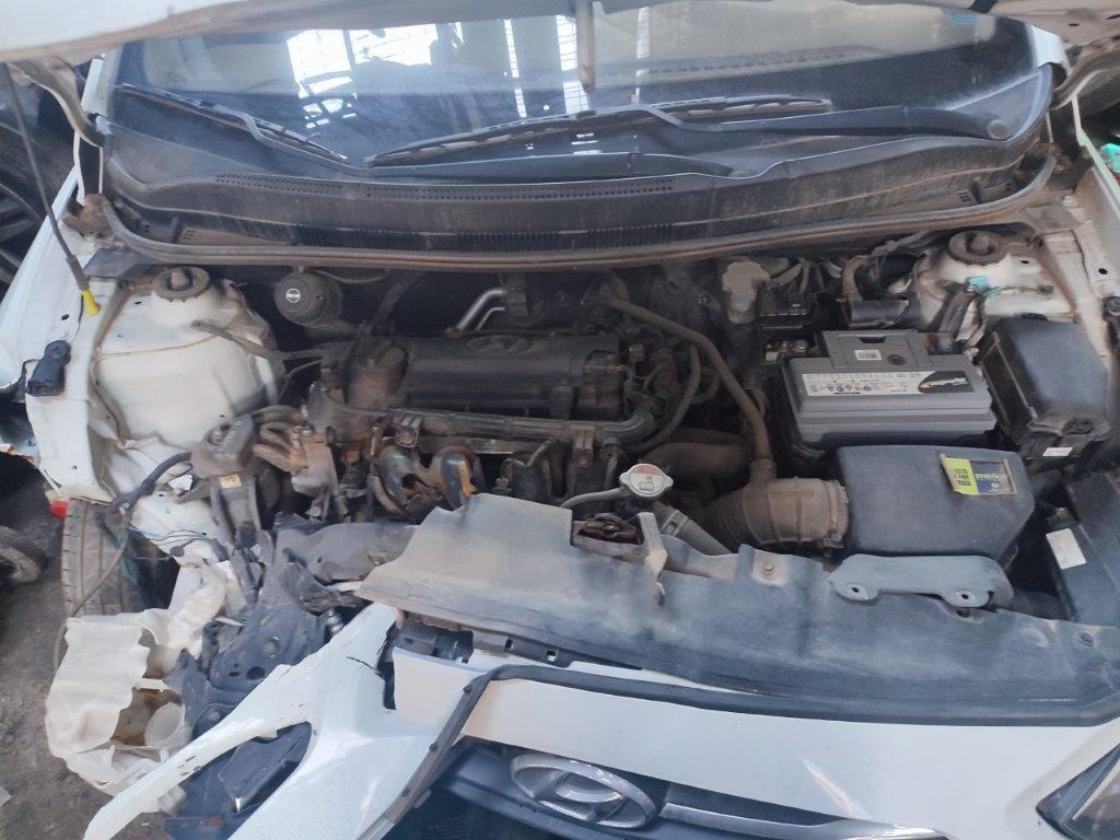  Hyundai ACCENT 2013    EN DESARME
